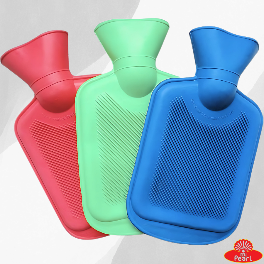 YONG YU Non-Electrical Small Rubber Hot Water Bag, PAD for pain relief WARM Relaxing Heat Cold Therapy Body Heating Rubber Bottle, period cramps, Menstrual Cramps ( multicolor ) (1 Piece) ( Small Size